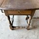 Large drop-leaf table in solid oak – English country style.