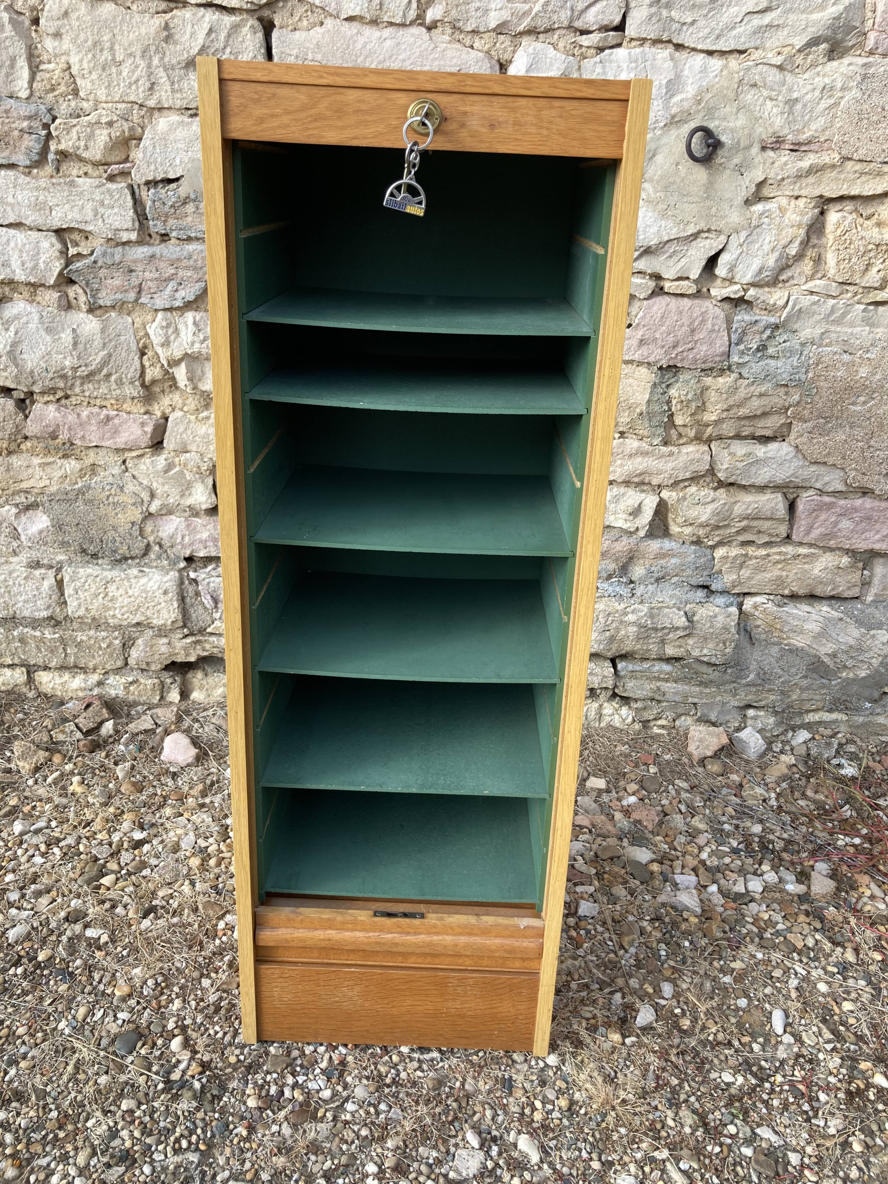 Notary curtain binder