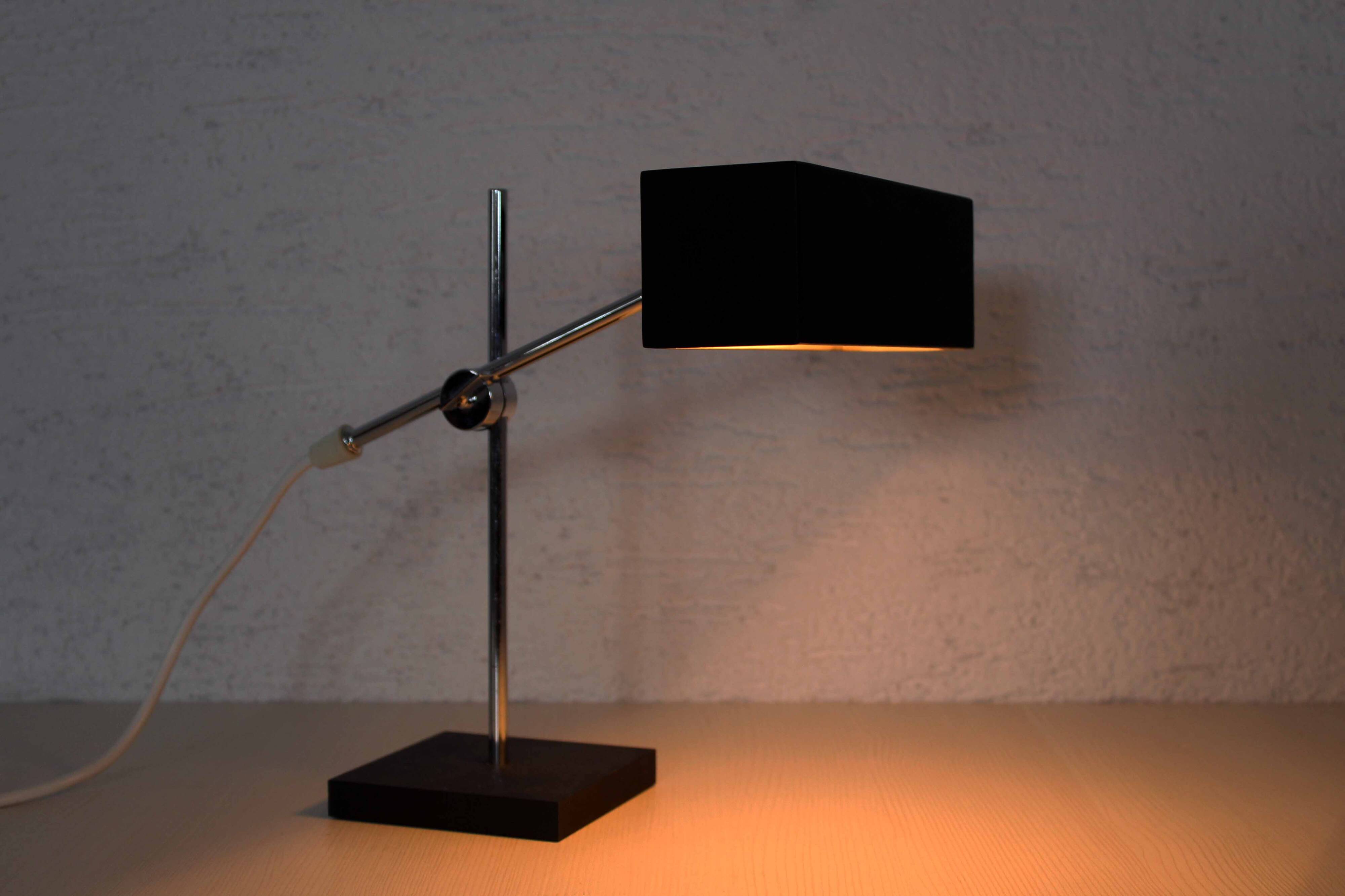 Modernist desk lamp Leclaire and Schäffer 1950