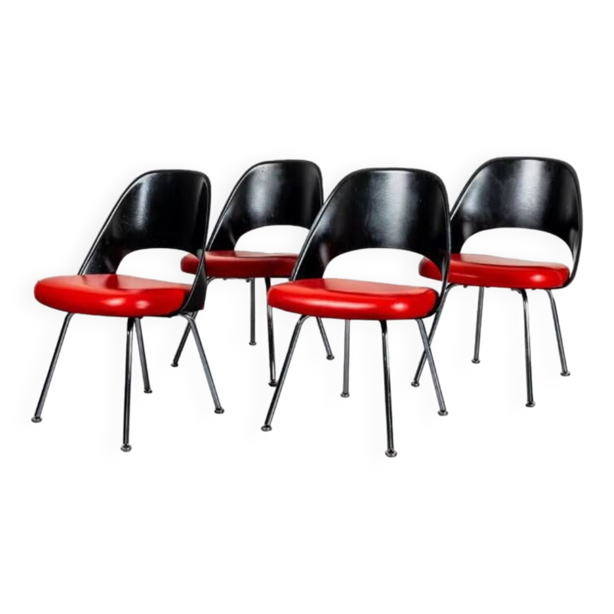 Conference chairs by Eero Saarinen for Knoll, 1960s, New York.