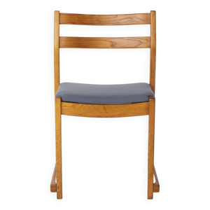 Chaise empilable vintage - design scandinave