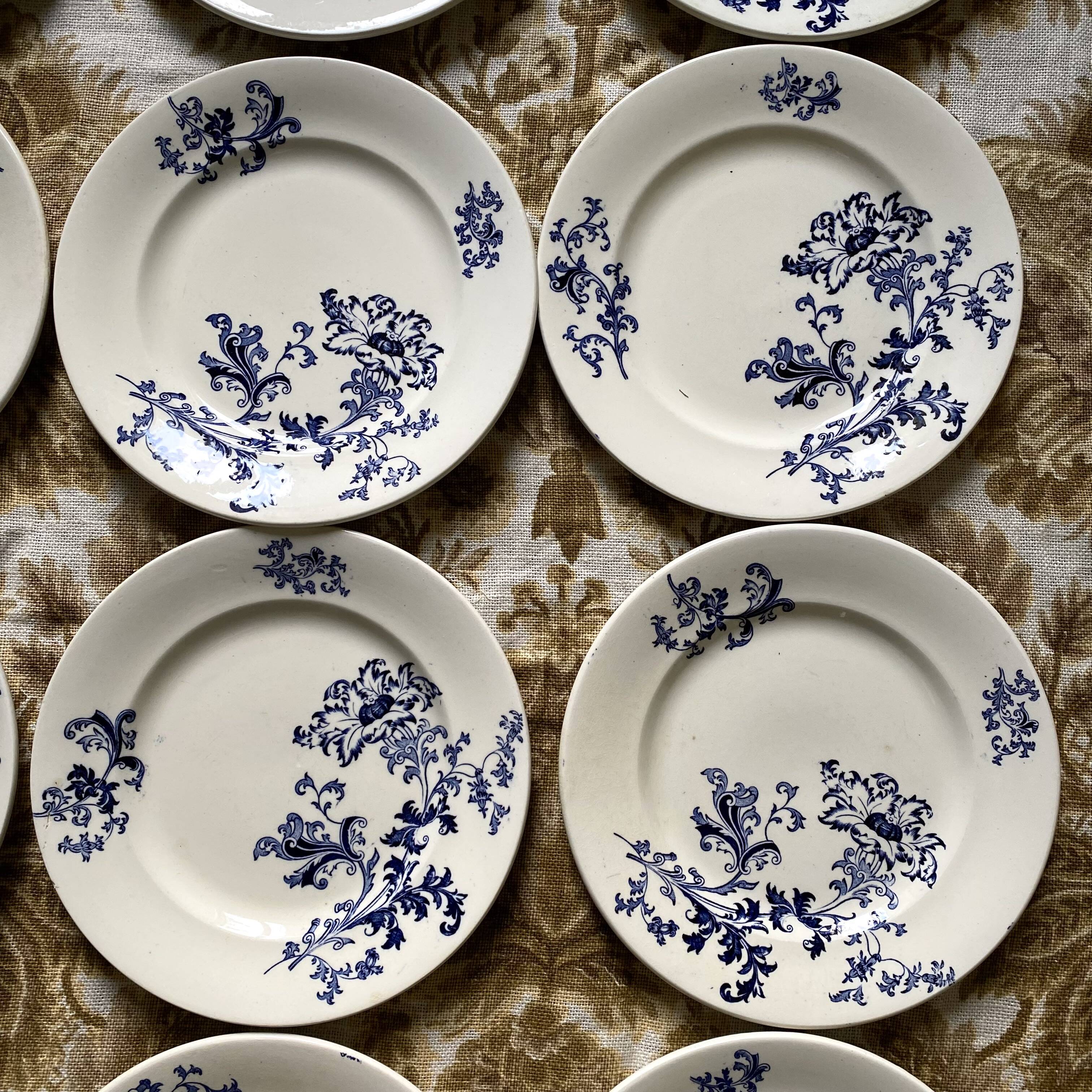 Sarreguemines ironstone flat plates, Damascus model
