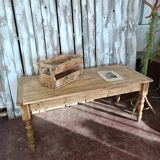 Farm table
