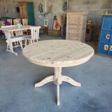 Round table in solid pine – sandblasted – with extension
