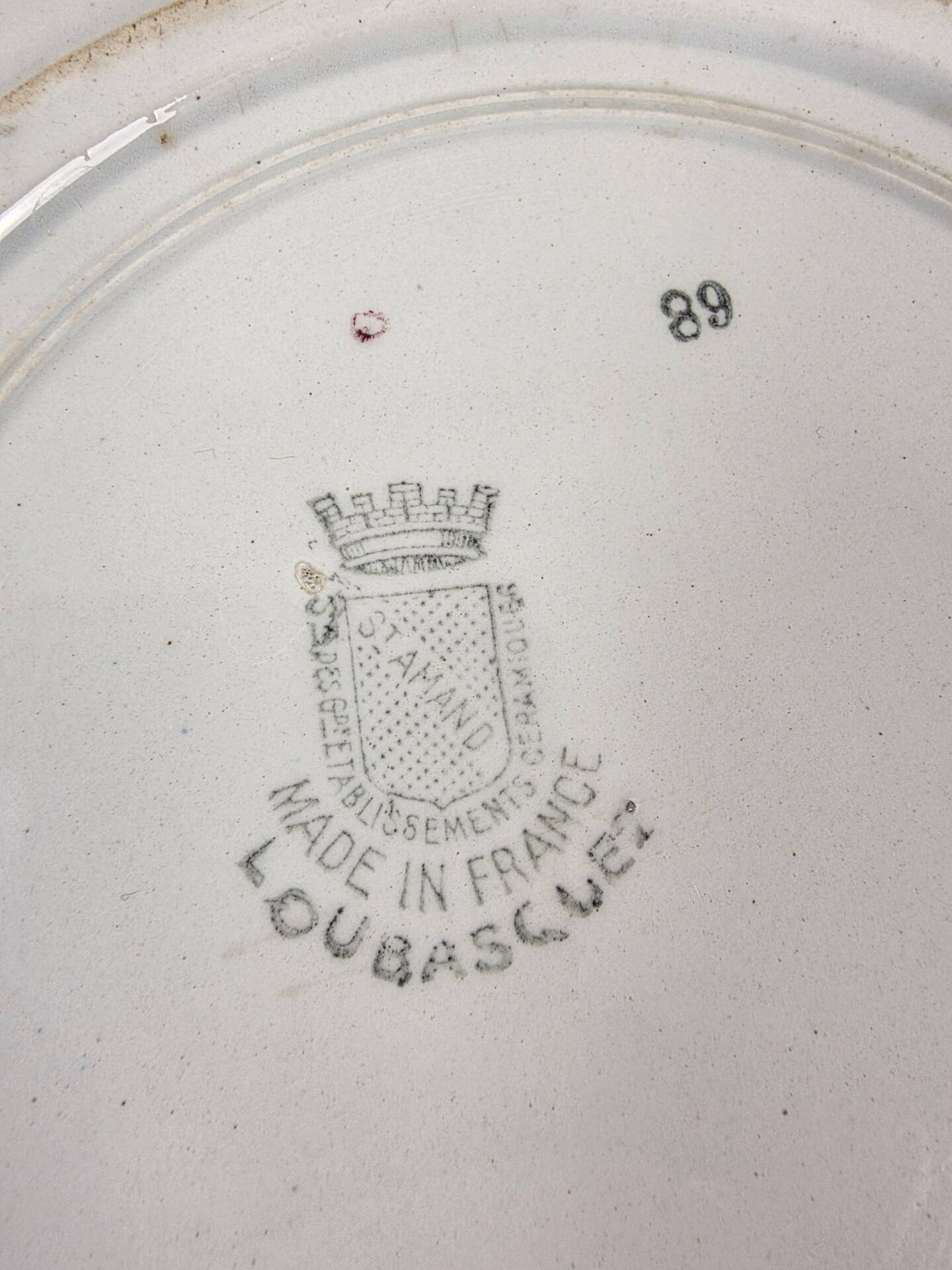 Soup tureen with lid Lou Basquez manufacture Saint-Amand