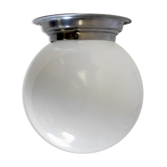 Plafonnier globe opaline années 50