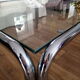 Table basse carrée vintage années 70 plateau en verre transparent et pieds chromé