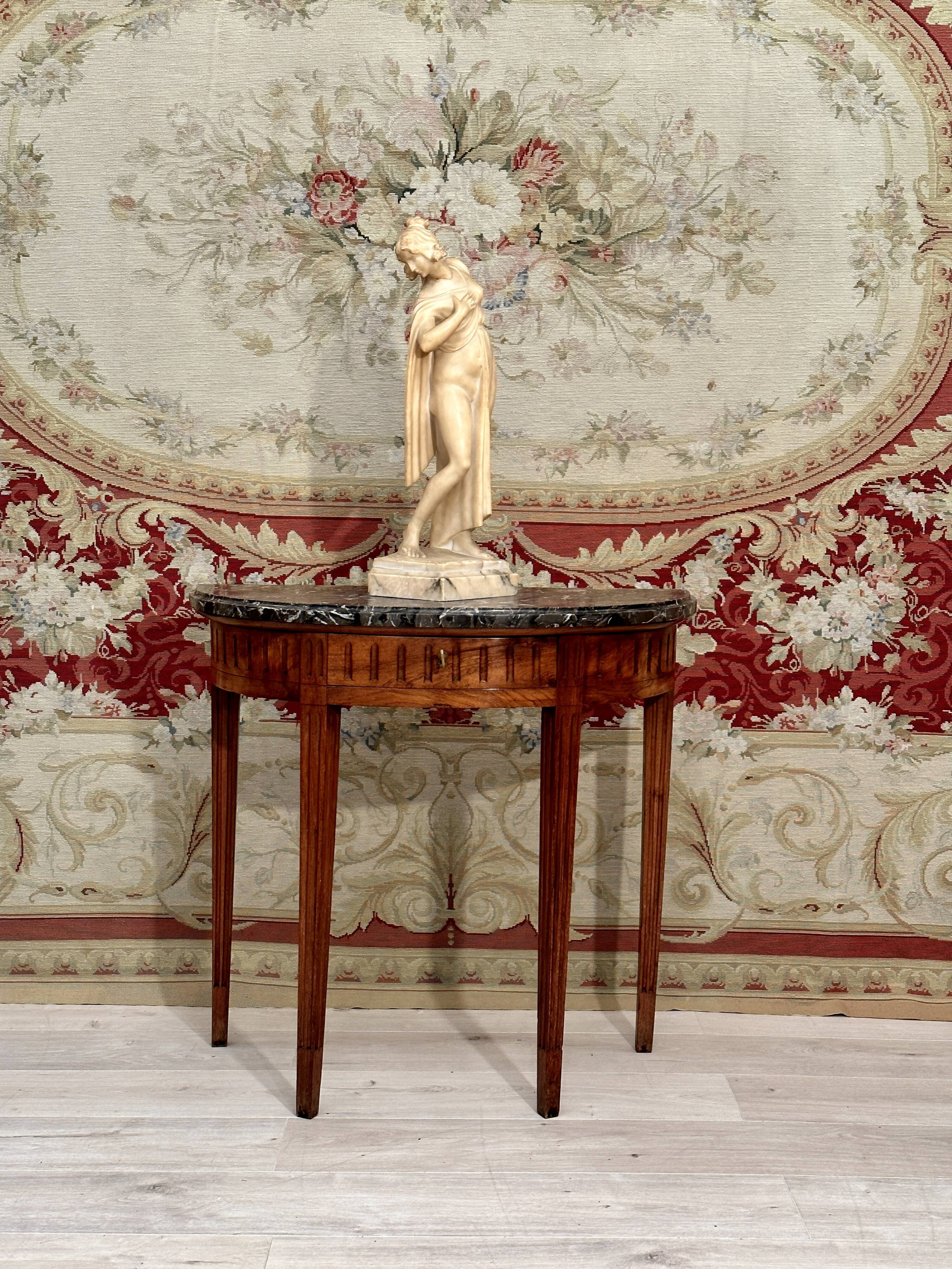Half-moon console in walnut period Louis XVI around 1770