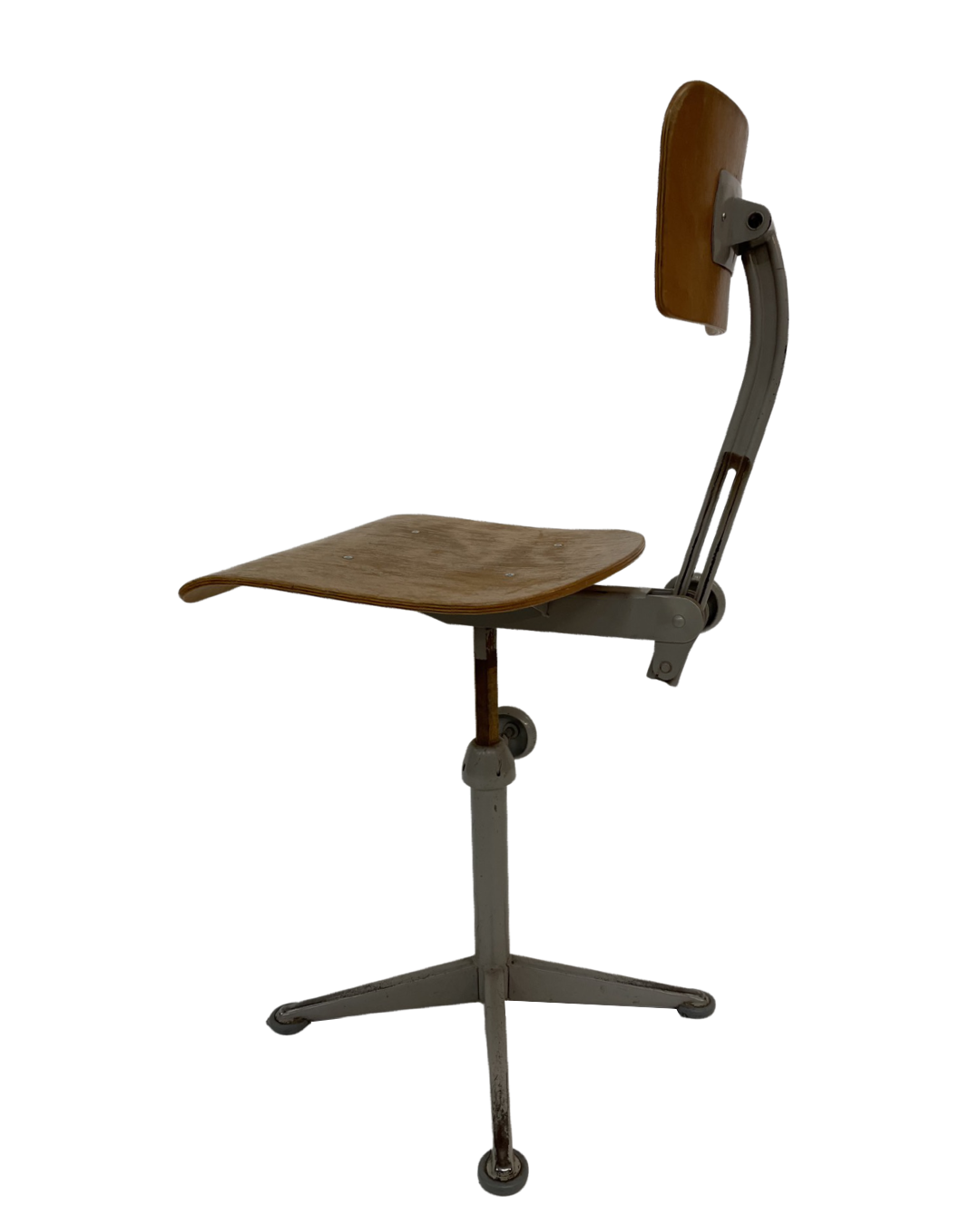 Friso Kramer vintage work chair from Ahrend de Cirkel dutch design