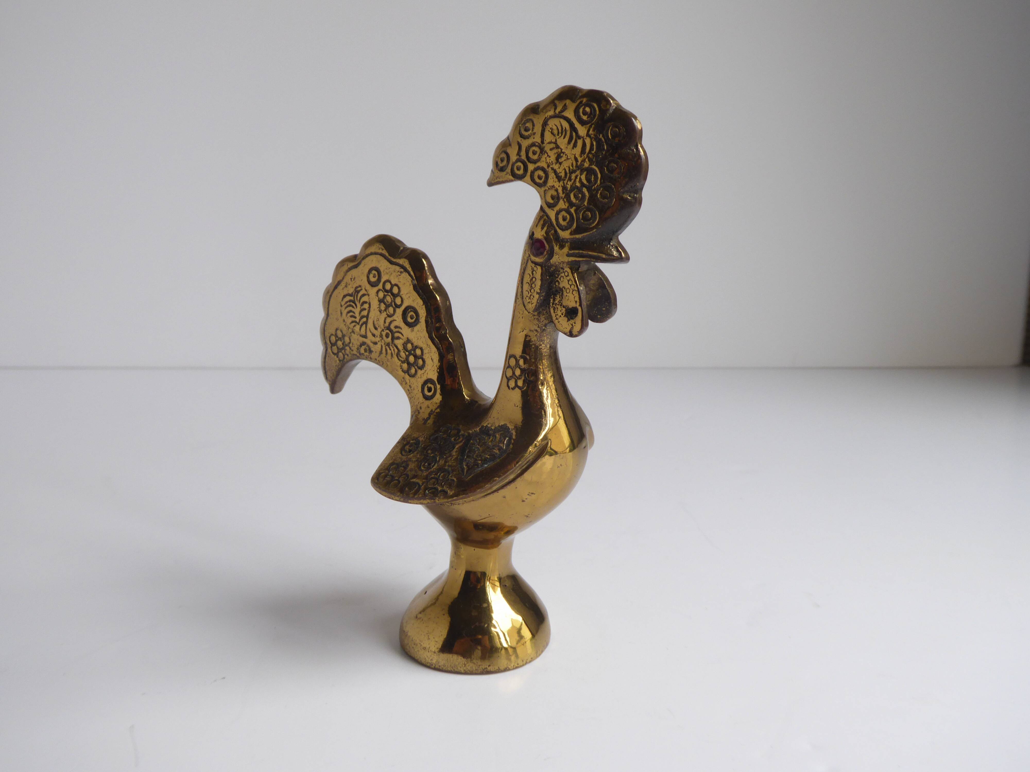 Decorative bronze rooster