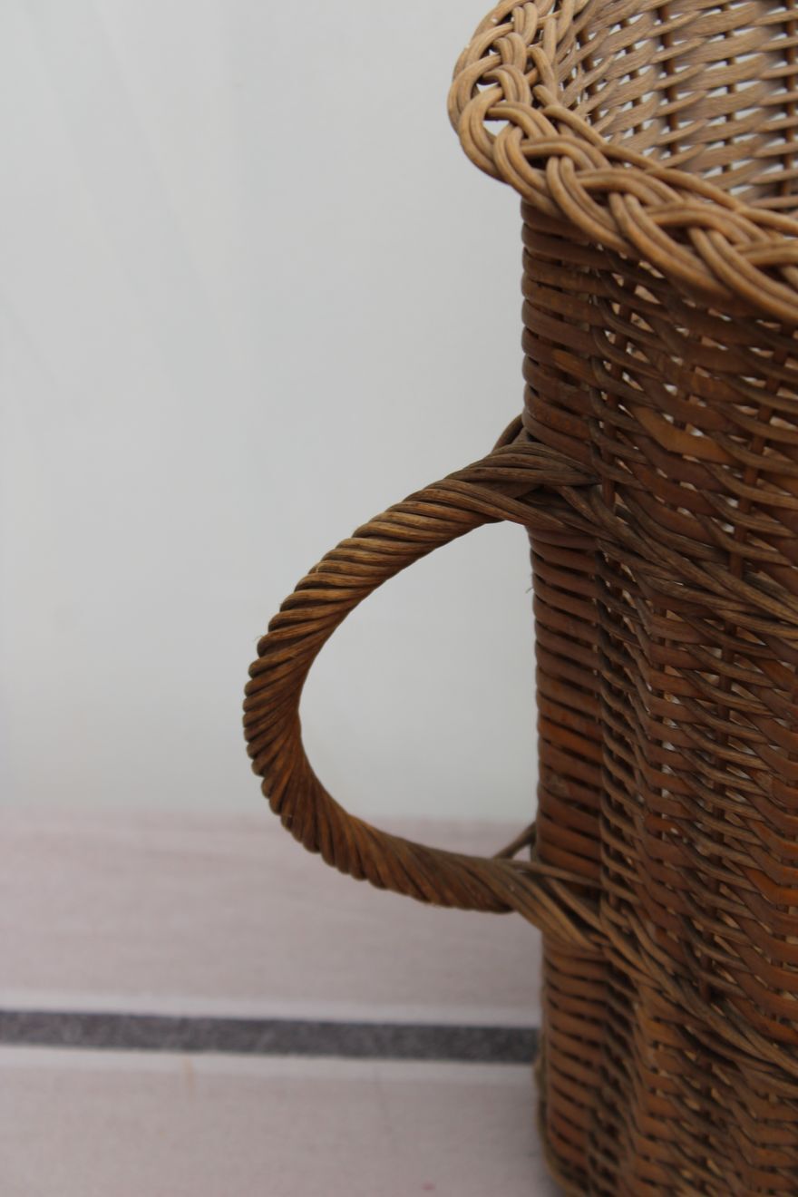 Wicker basket