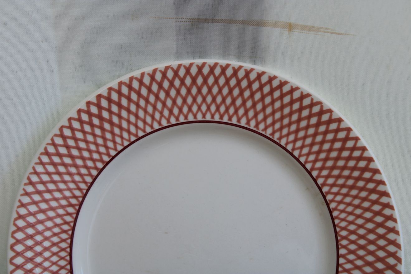 Set of 6 dessert plates
