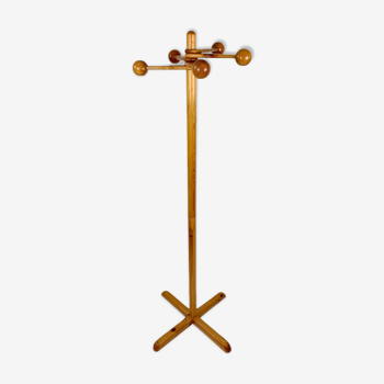 Scandinavian coat rack in vintage pine satellite design