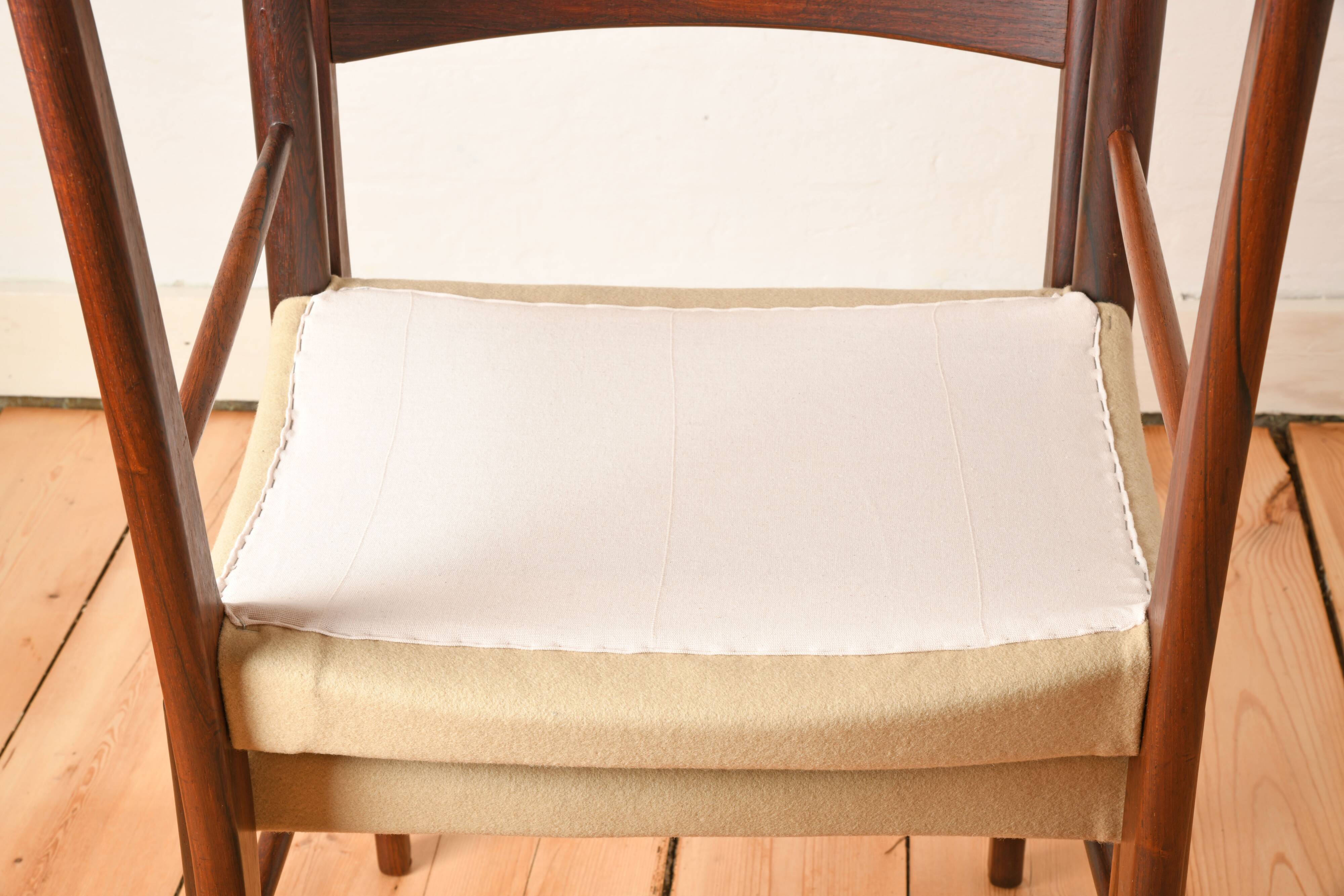 Pair of Scandinavian chairs in Rio rosewood