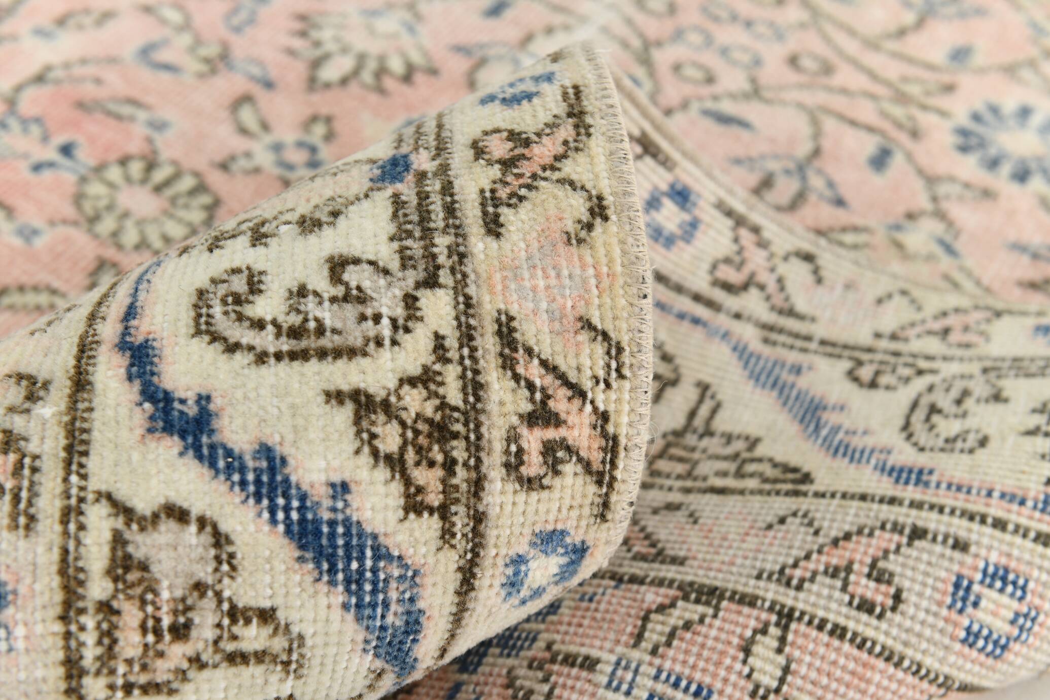 Light Pink & Blue Floral Turkish Vintage Rug, 155x248Cm