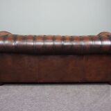 Chesterfield sofa 2.5 seats in cowhide leather