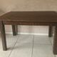 Table brutaliste