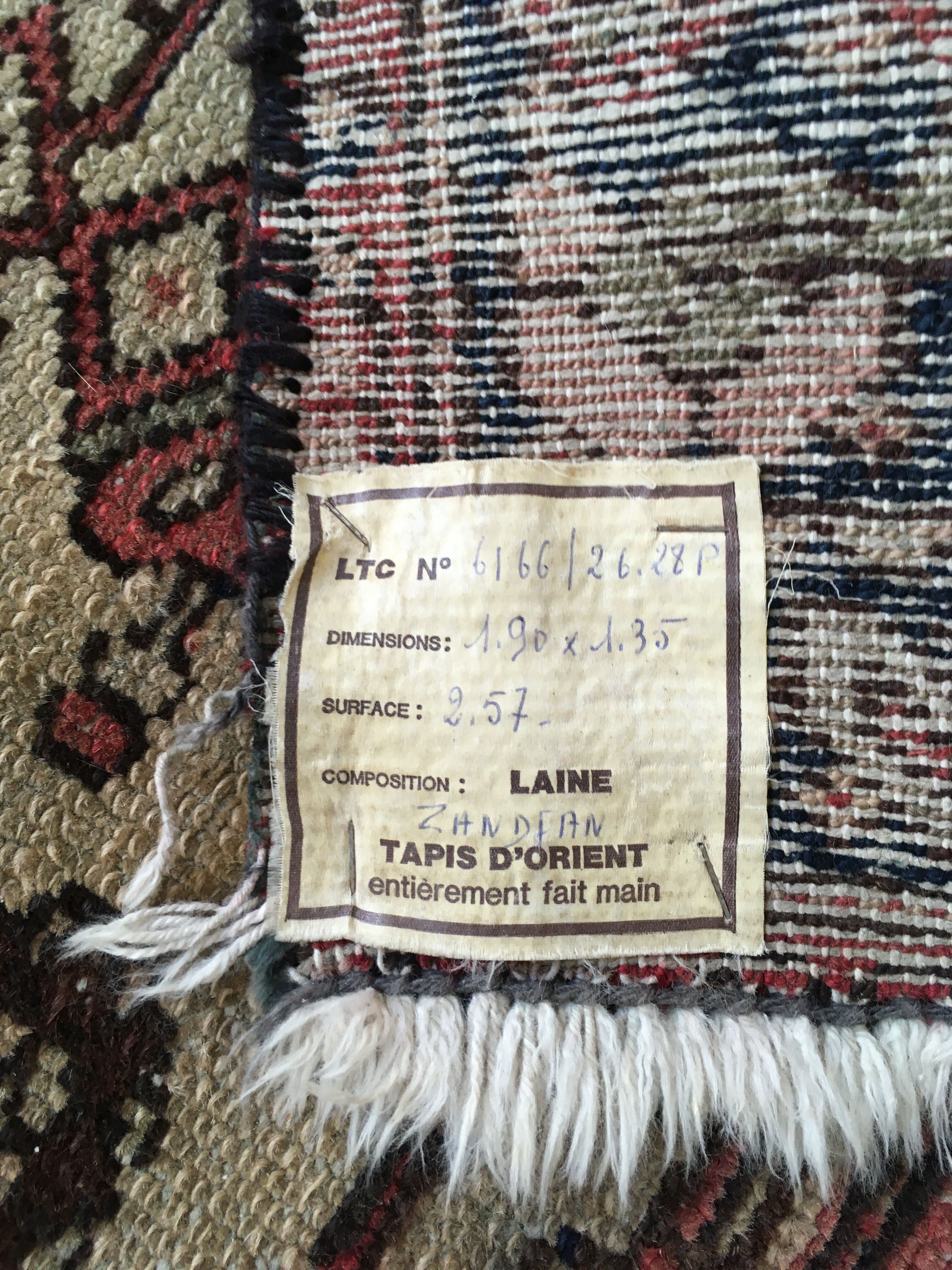 Handmade antique Persian rug 190x135cm