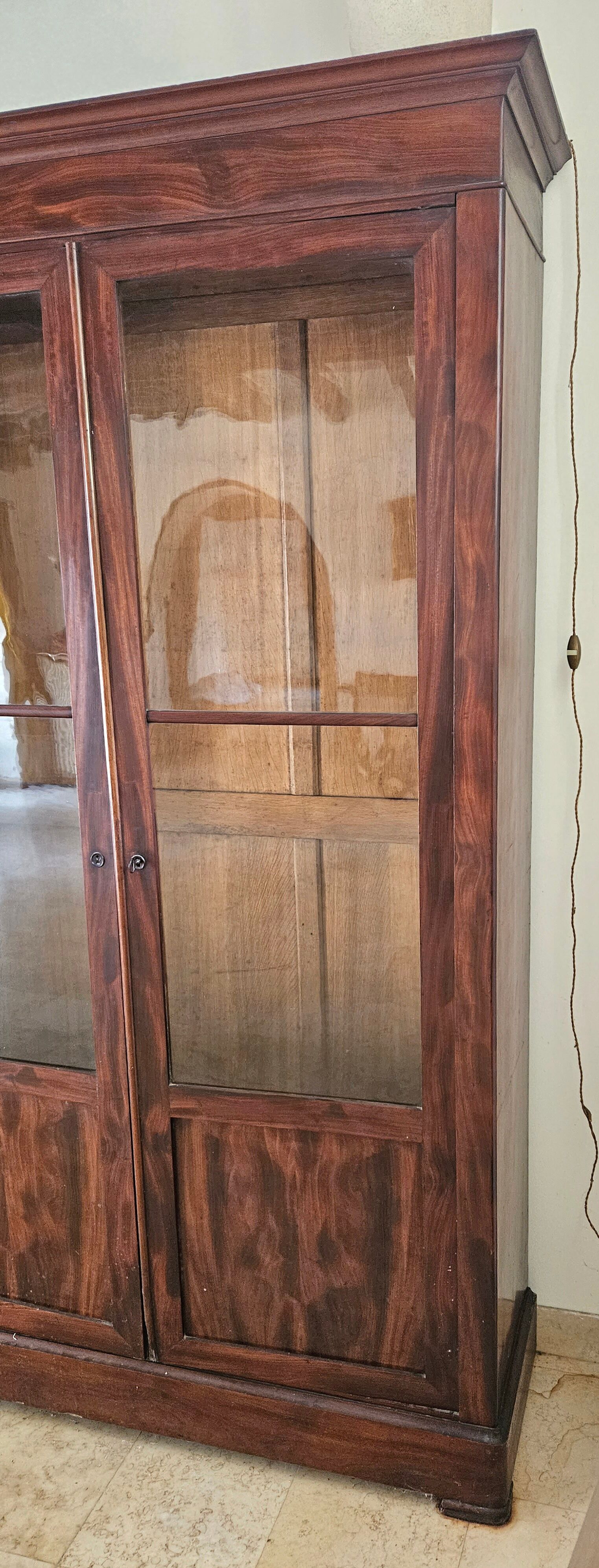 Armoire vitrine en acajou 19eme