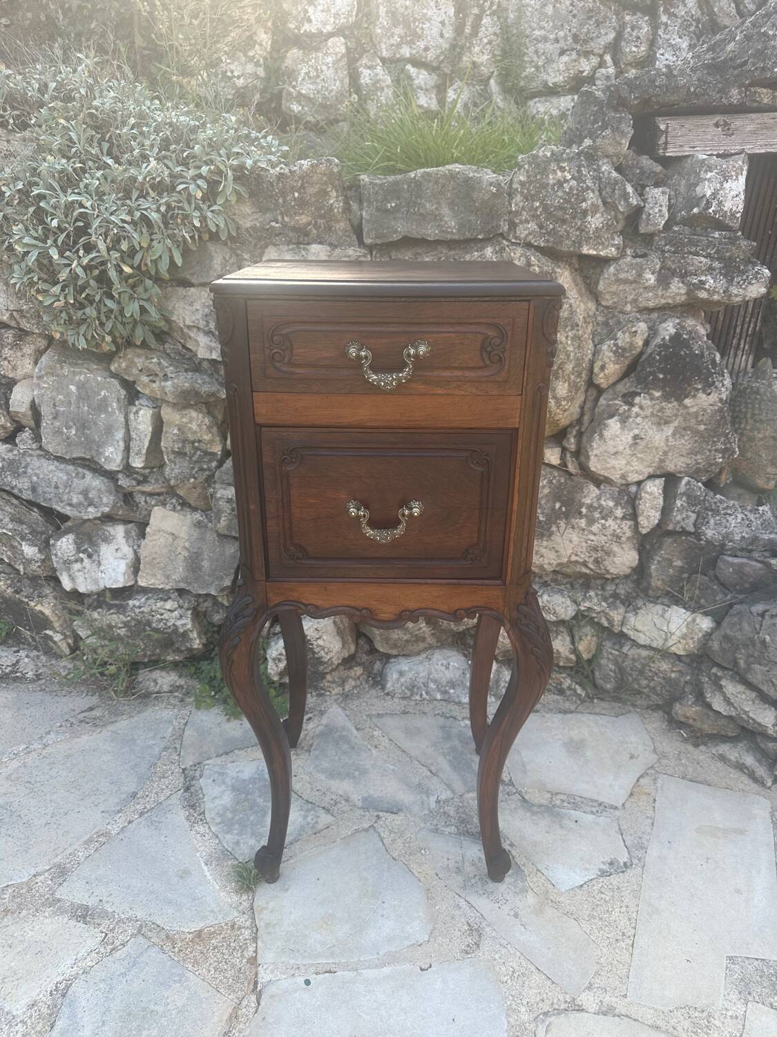 little Louis XV style flying table in rosewood, 19th century