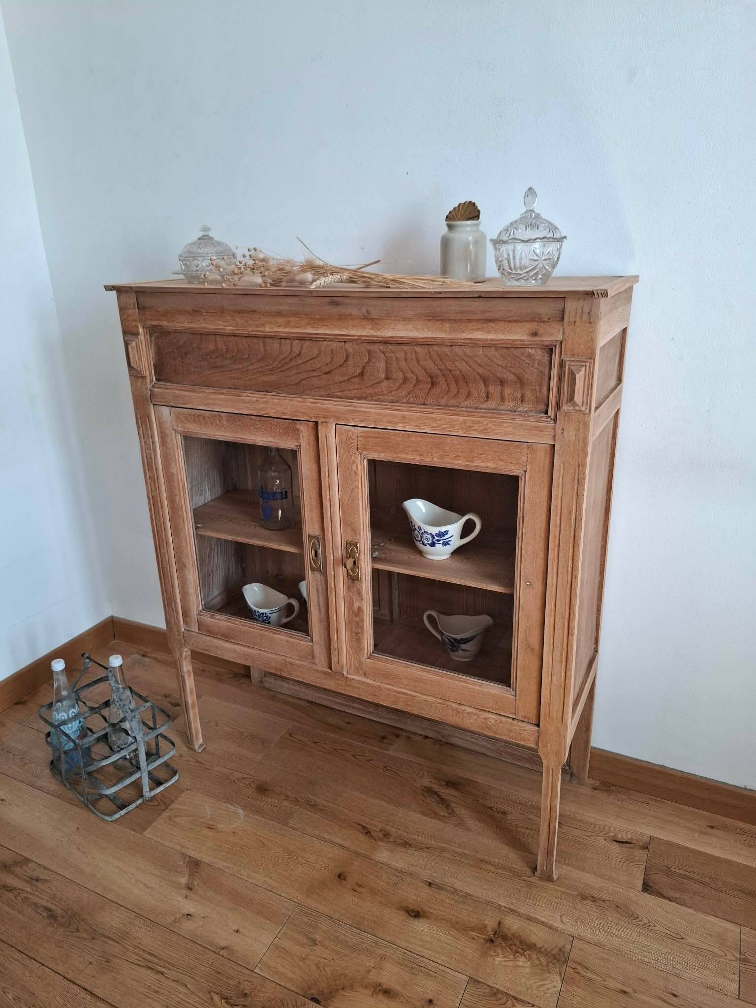 Joli haut de buffet vitrine esprit campagne