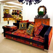 Adjustable canapé Ilian Rachov for Versace 2003, part of a suite.