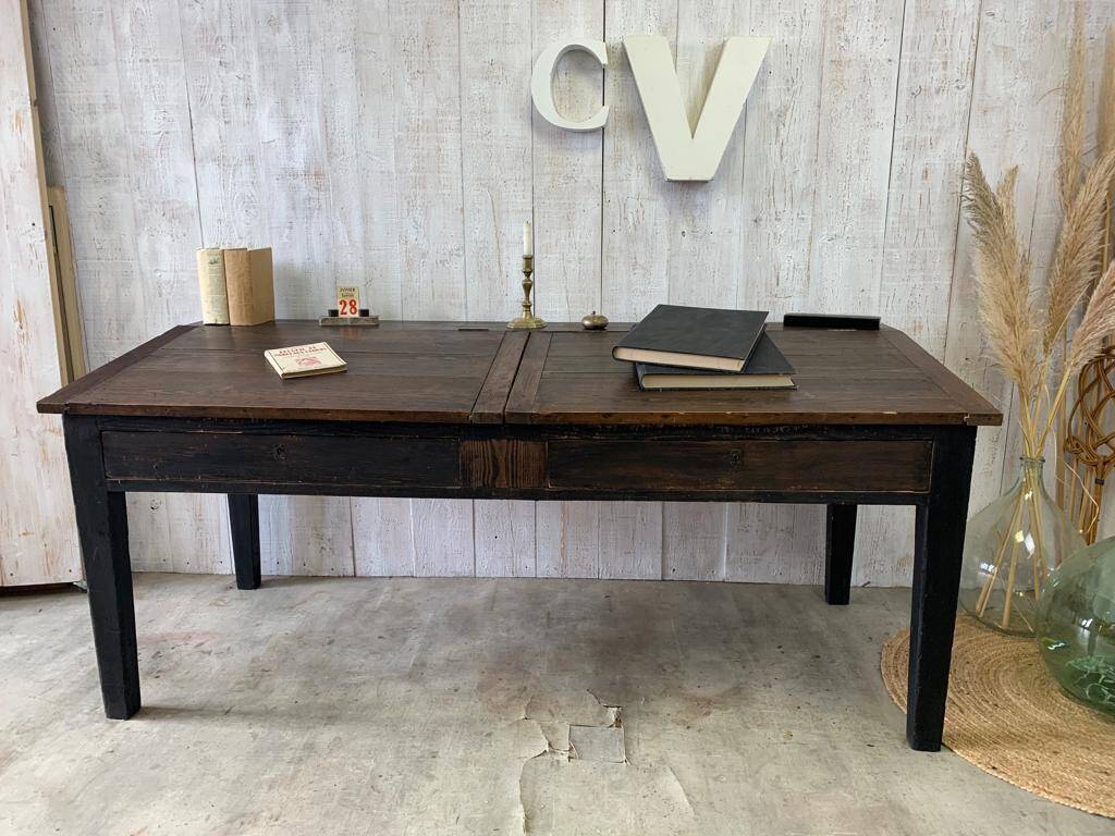 Bureau d'office notariale