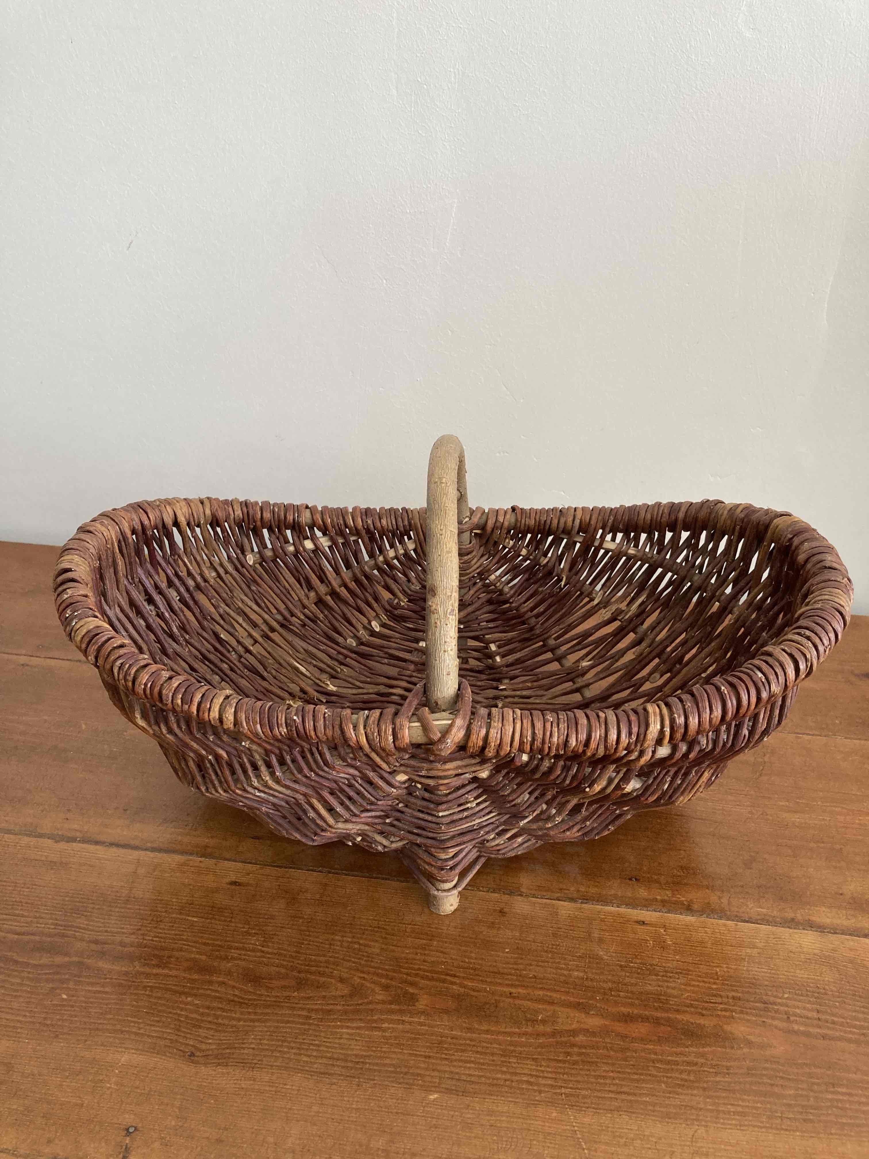 Pick-up basket