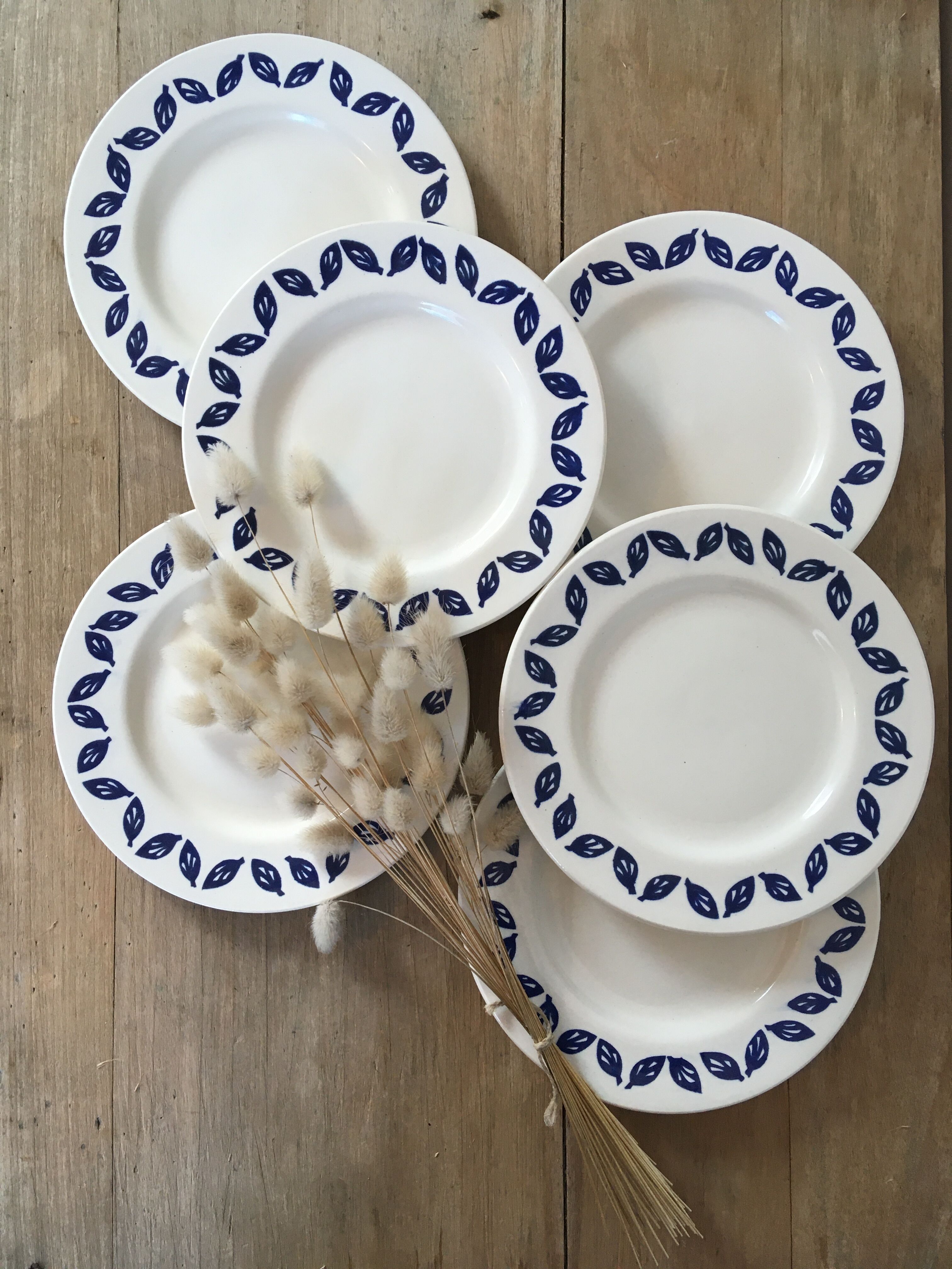 Blue leaf dessert plates
