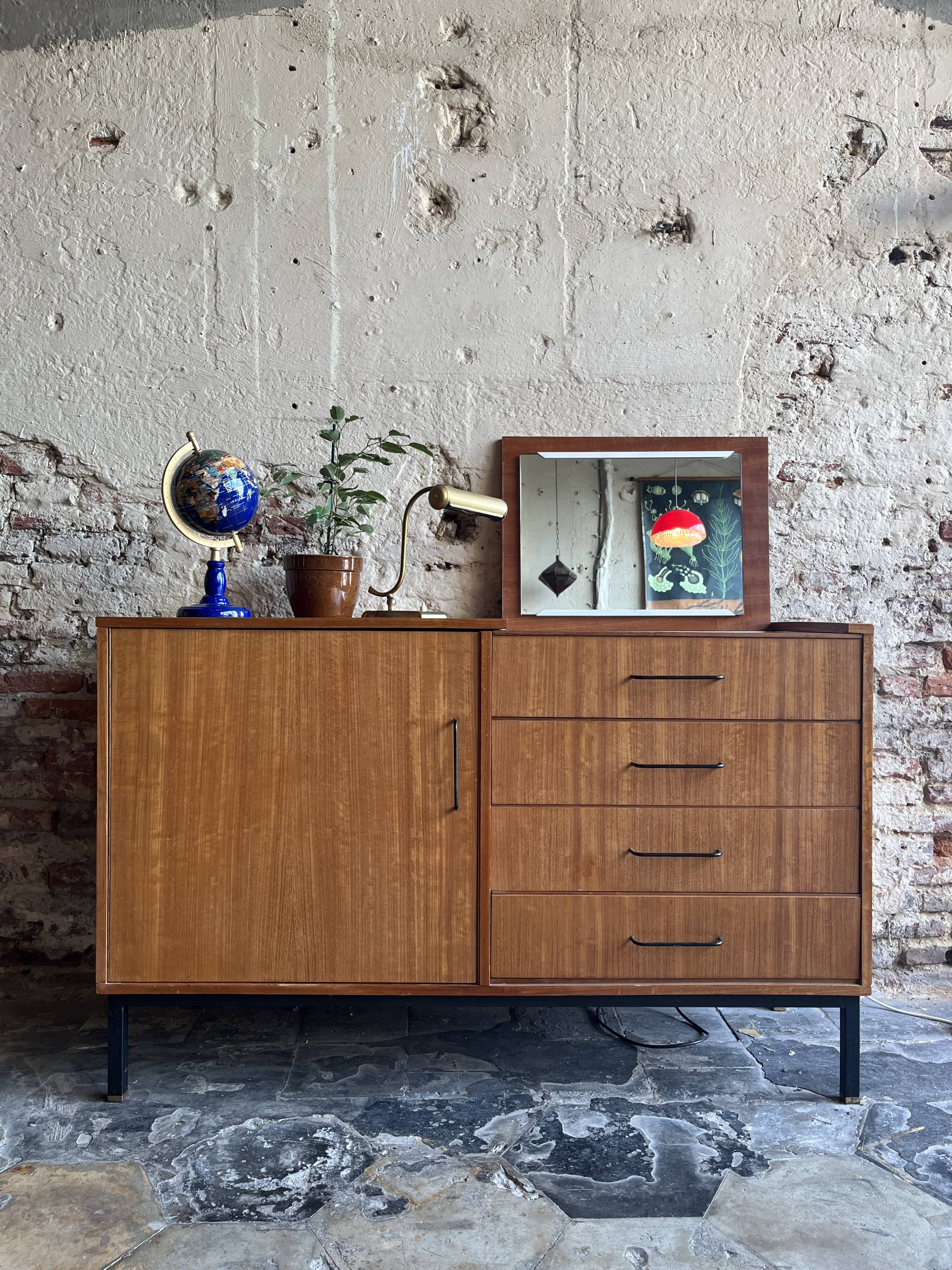 Vintage vanity dresser, mid-century modern