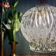 Suspension globe vintage en verre moulé
