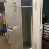 Double metal cloakroom cabinet