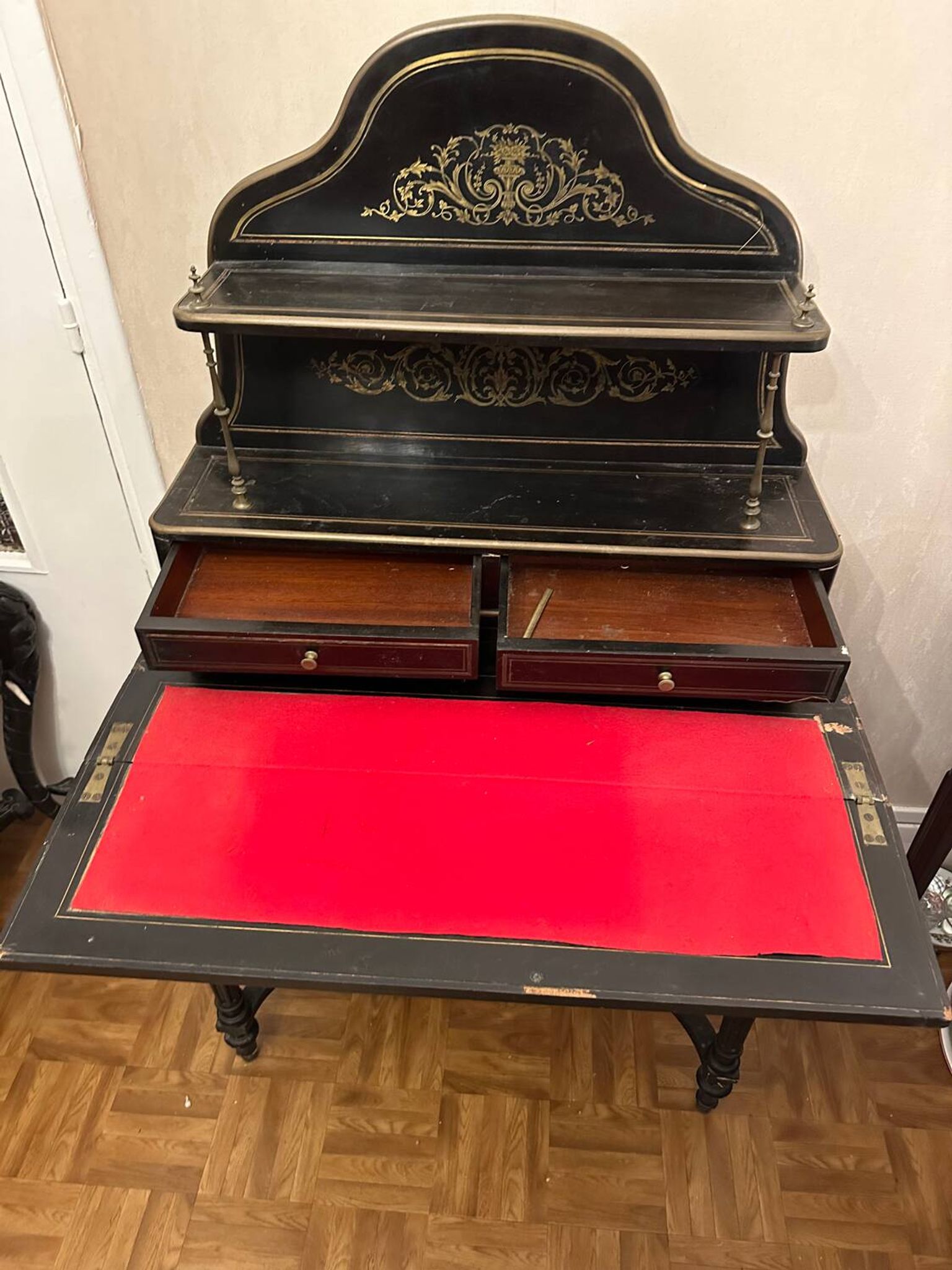 Napoleon III secretary with tiers - Blackened wood, enhanced with brass 19th century