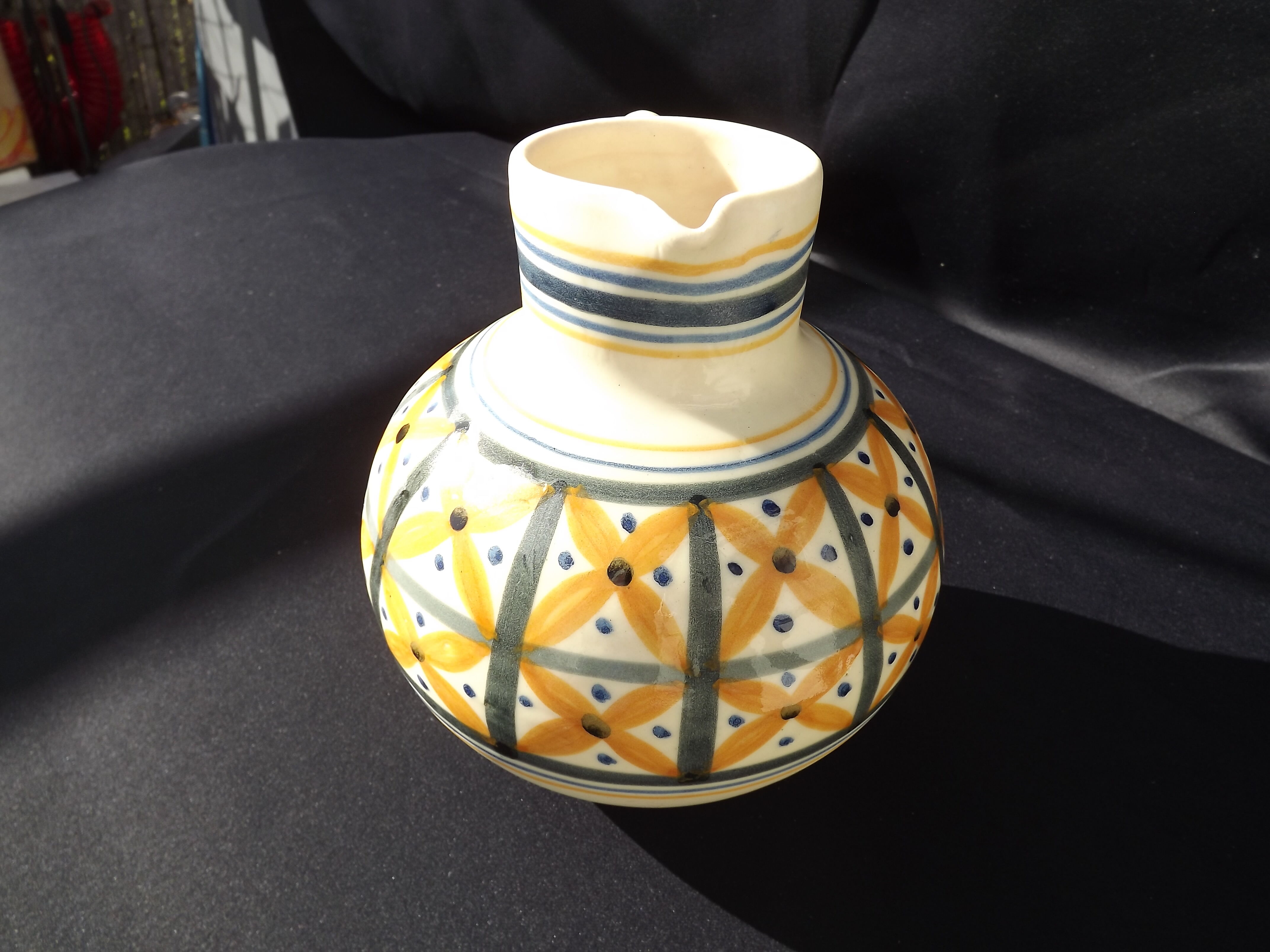 Water pot talavera