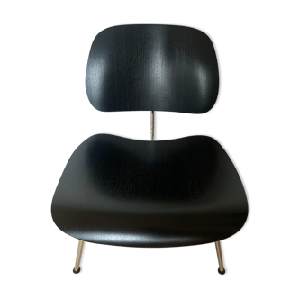 LCM Eames chair