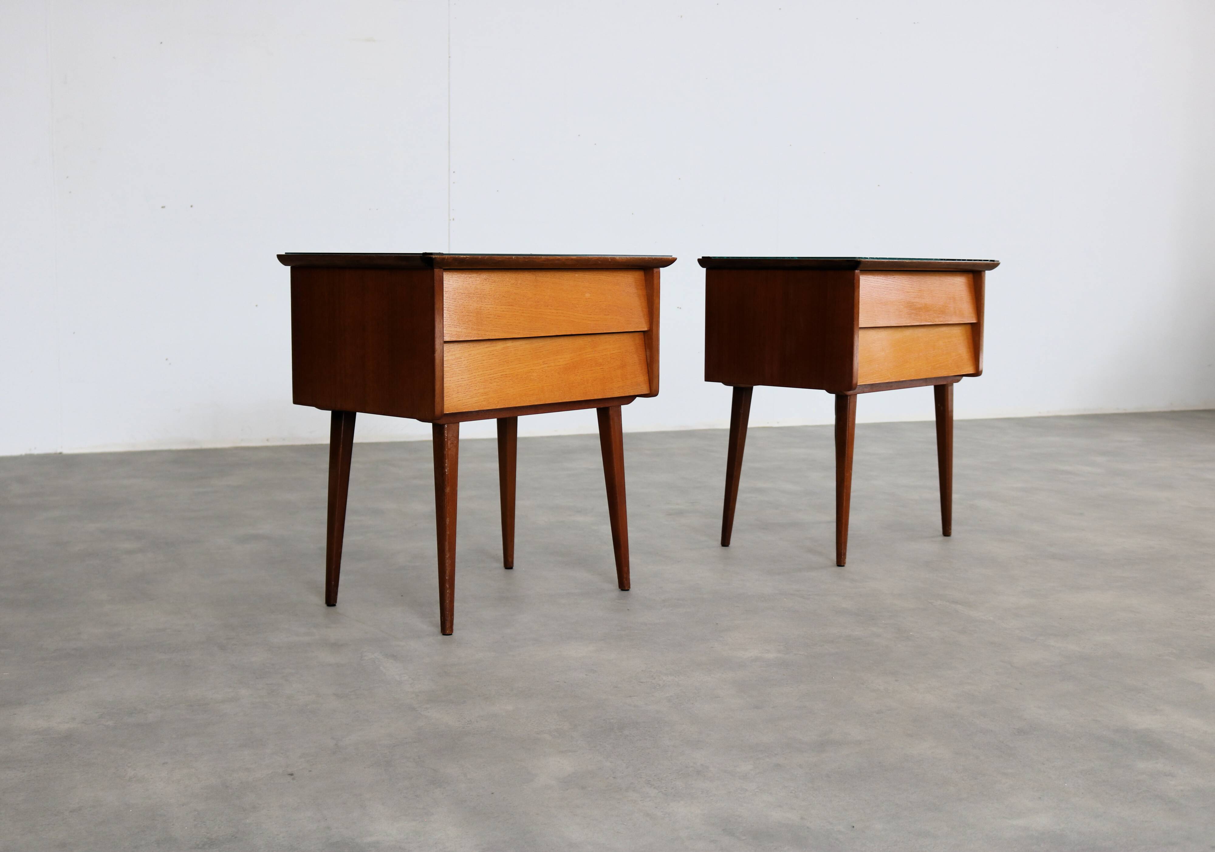 Ensemble de tables de chevet vintage | Commodes | Années 1960
