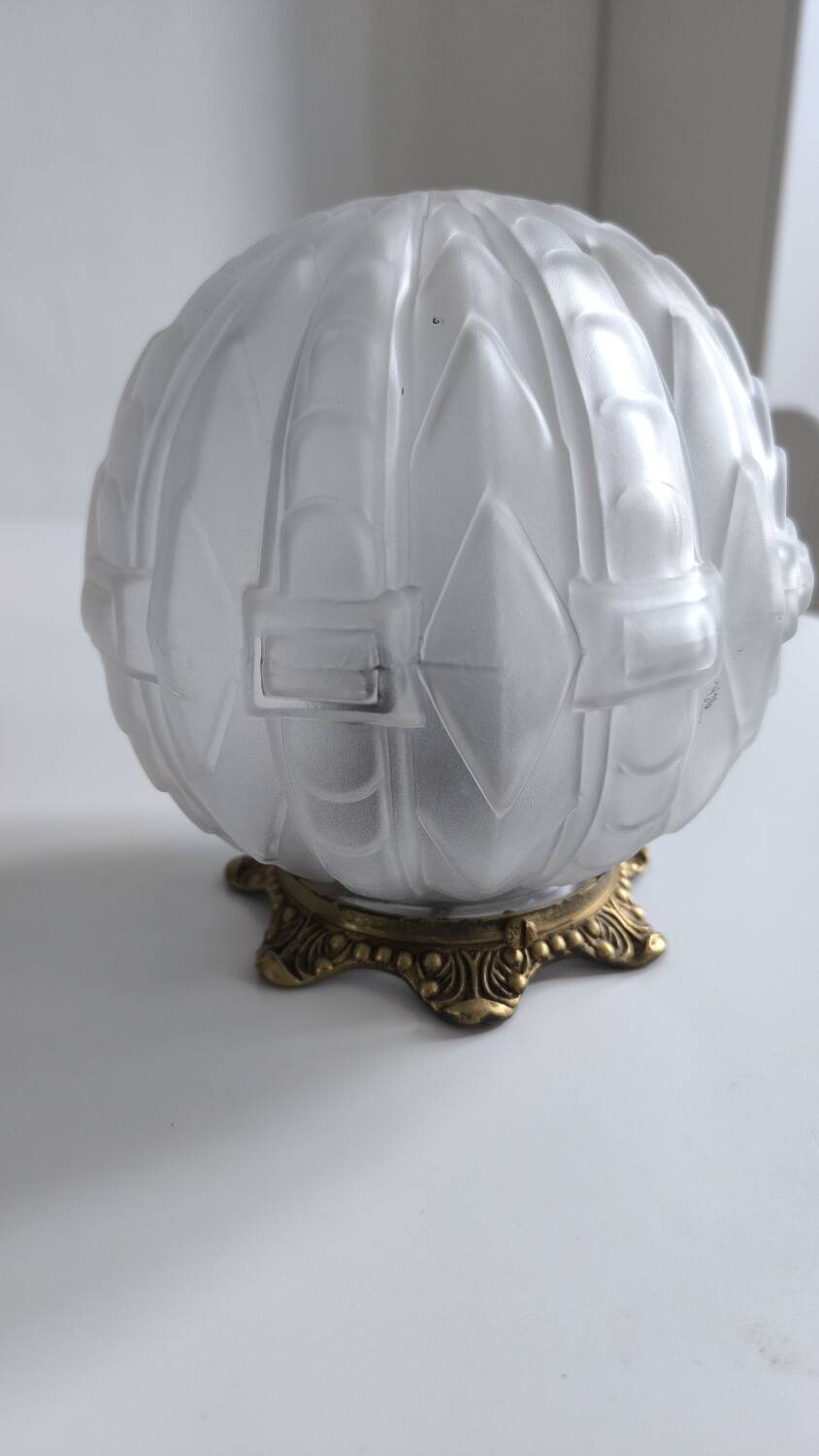 Art Deco ceiling light in frosted glass and bronze 1920
