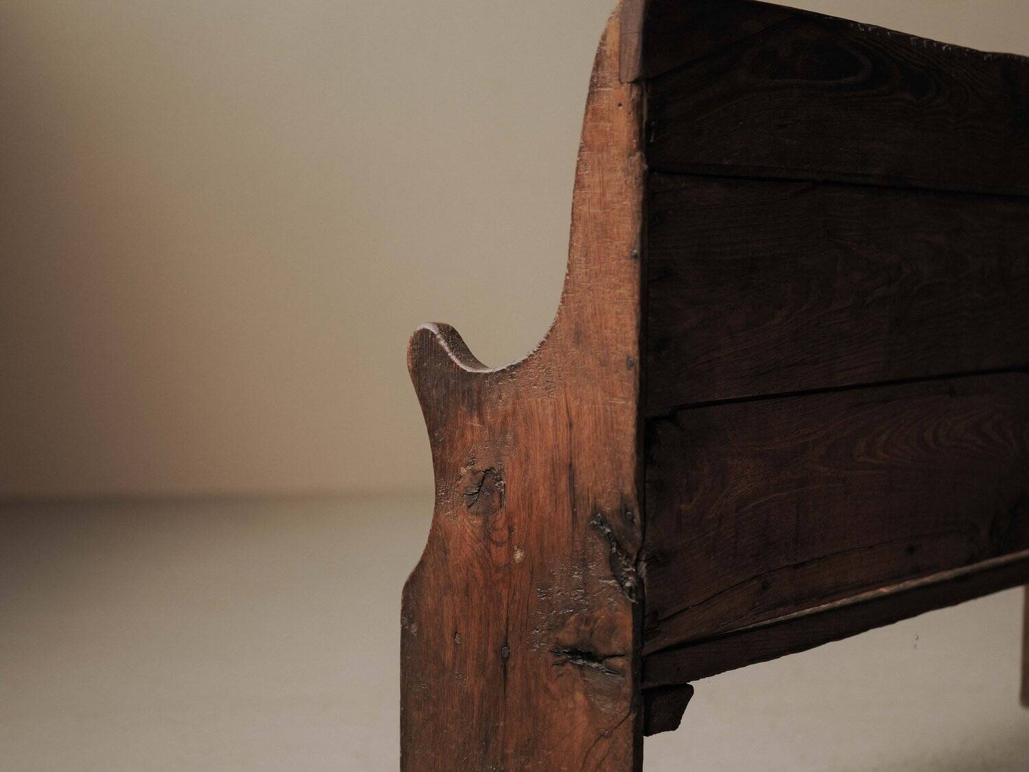 Farm bench in solid wood, Art-Populaire, 19th century