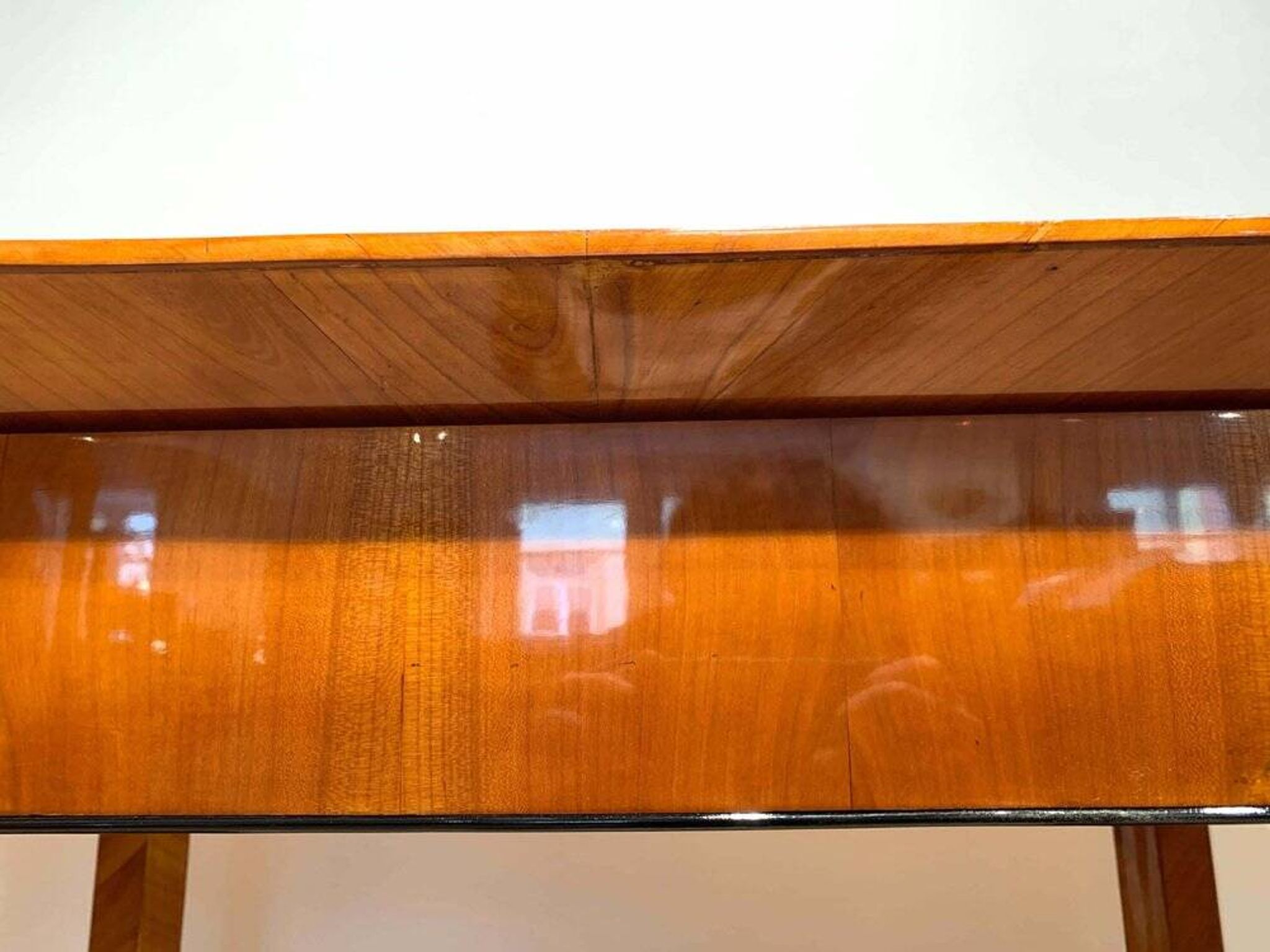 Biedermeier Desk in Cherry Veneer, Austria, 1830s