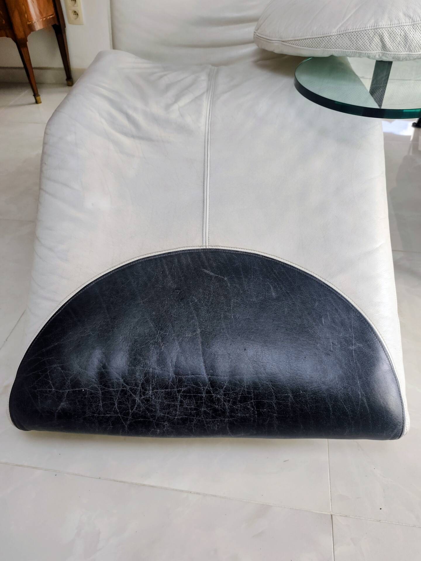 B & B Italia armchair model Arca from the 1980s in leather by Paolo Piva.