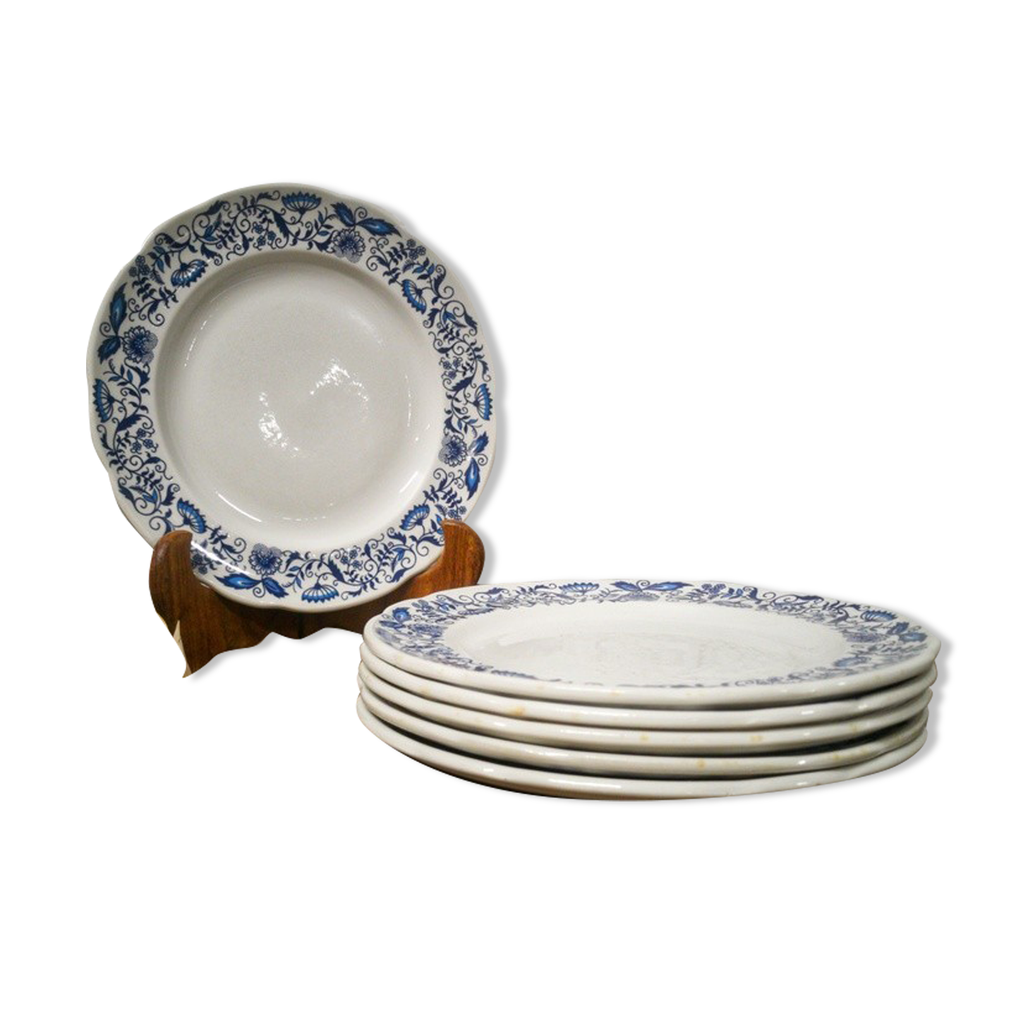 6 Pyroblan porcelain plates