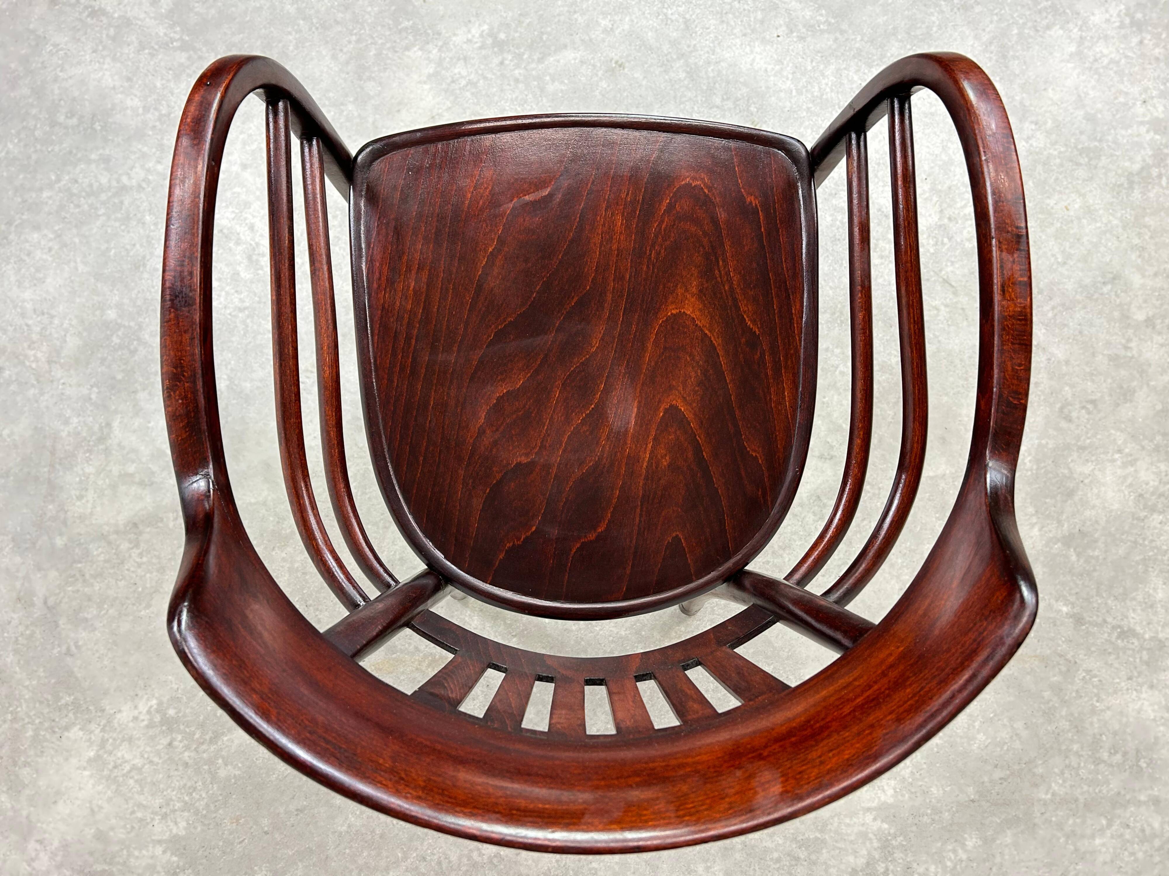 Office chair Secession no.6095 by Otto Wagner for Thonet