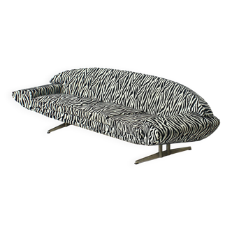 "Capri" curved three-seater sofa by Johannes Andersen, 1965