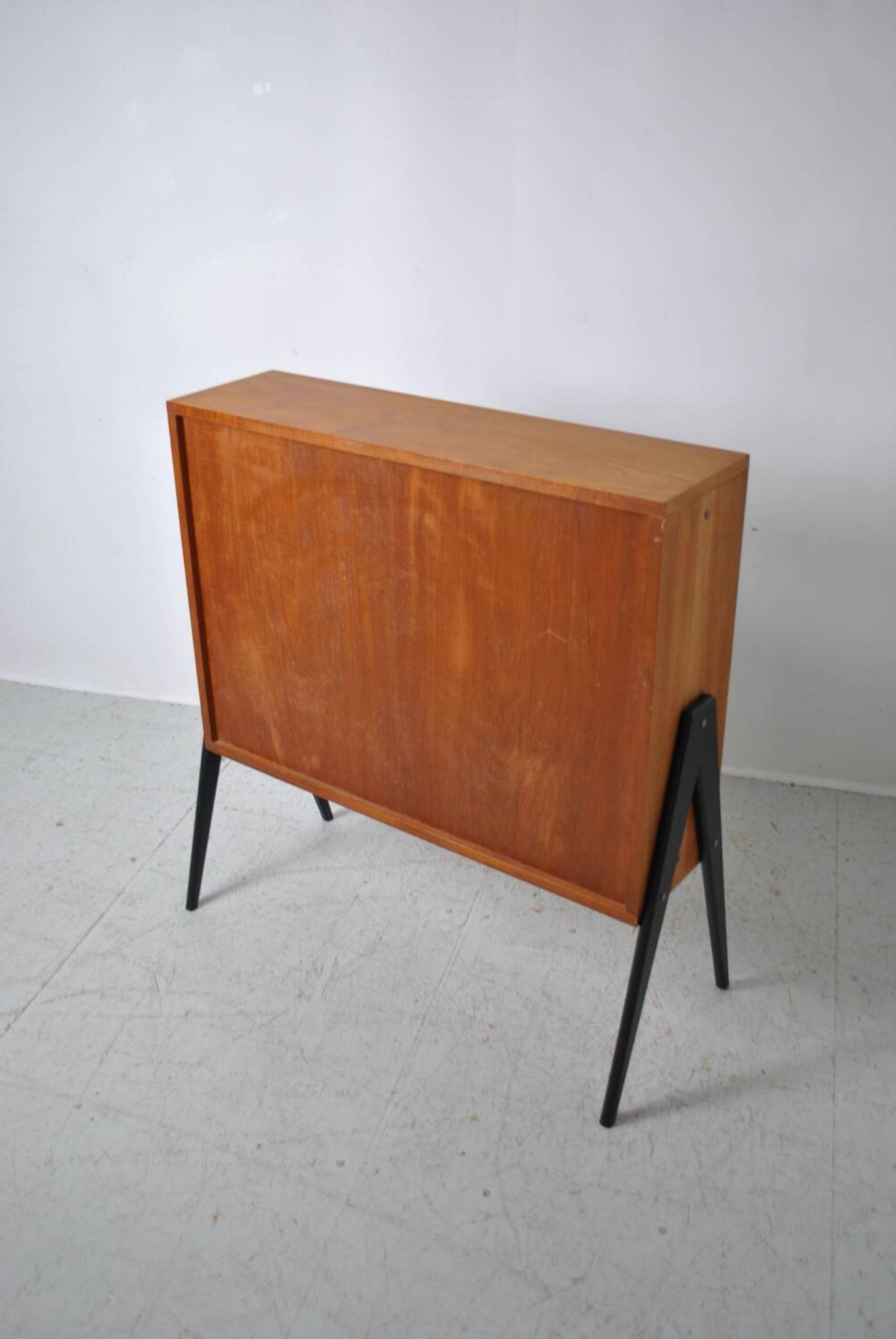 Meuble pieds compas 1970