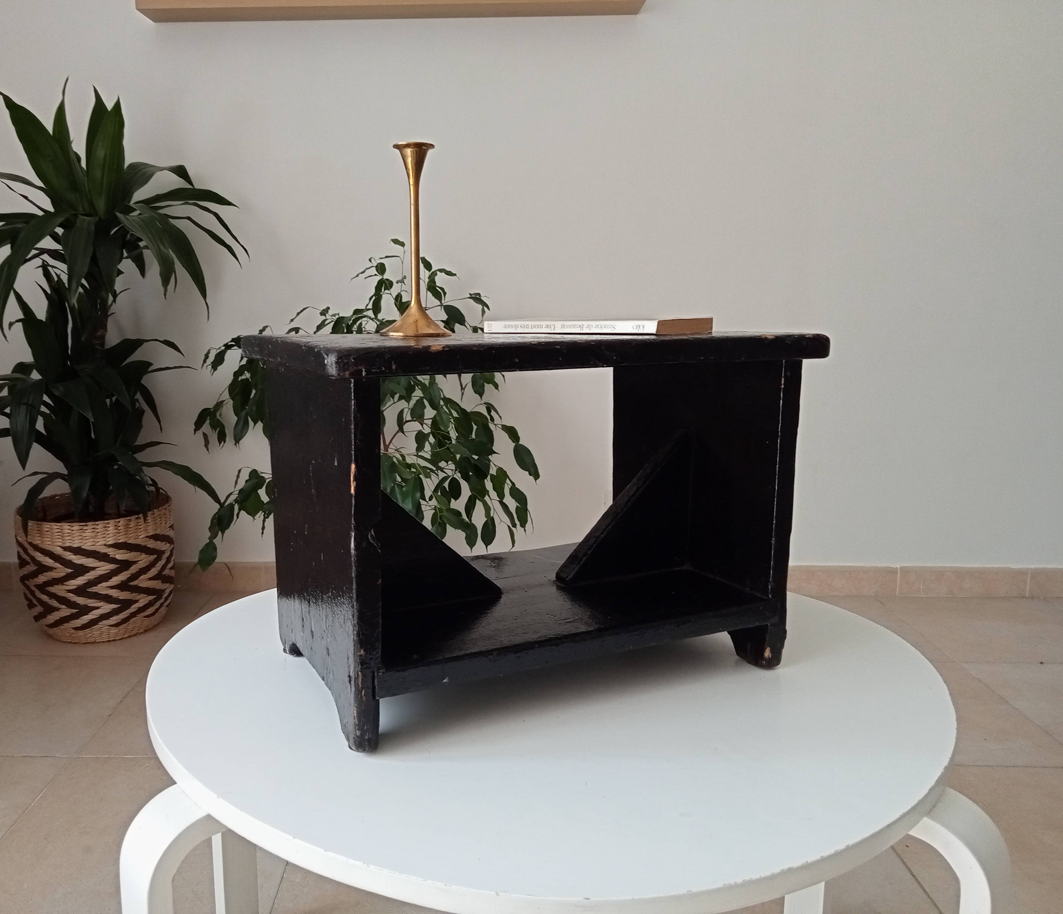 Antique side table from the 50s/60s