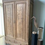 Armoire