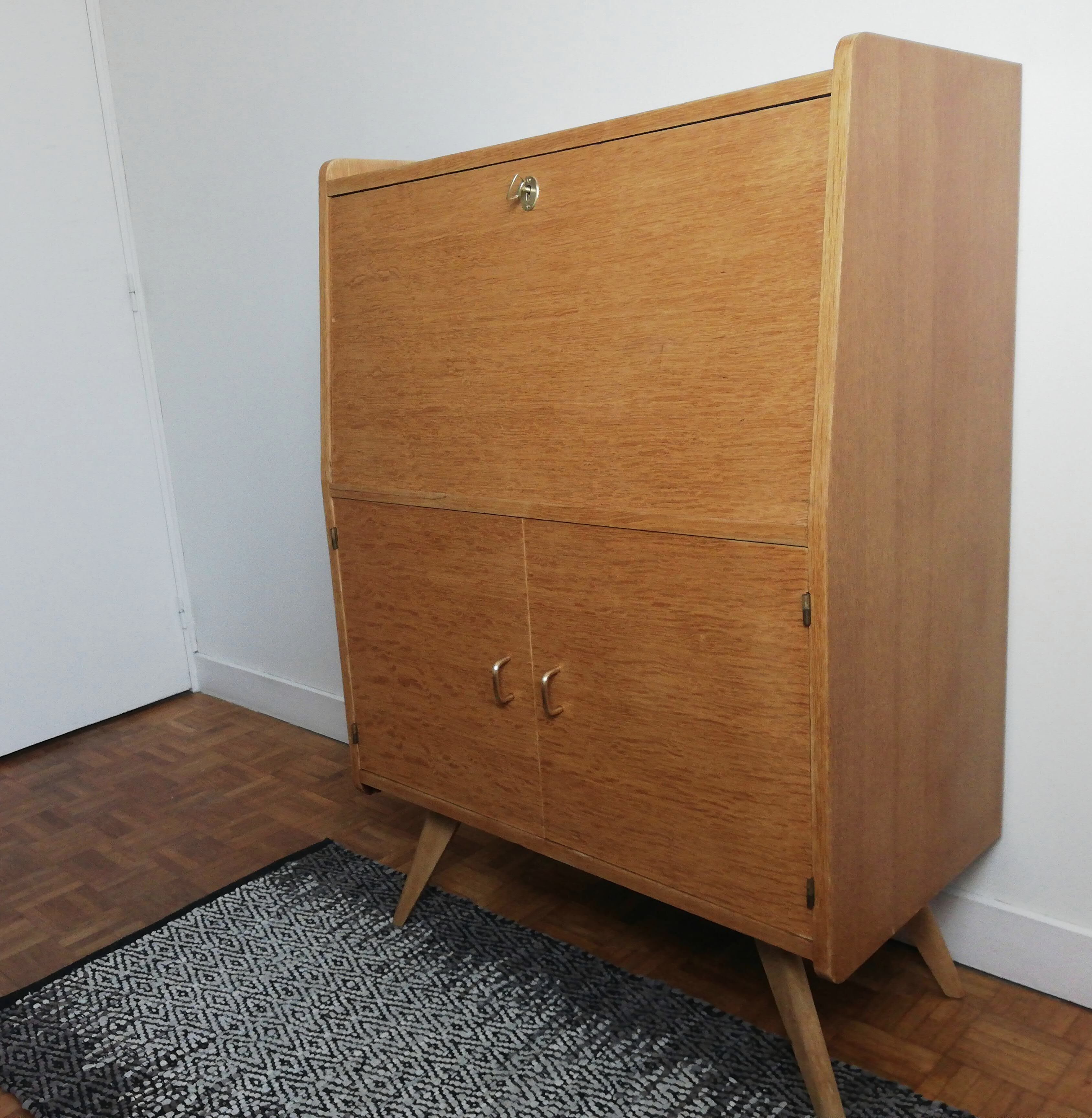 Secretary feet compass renovated