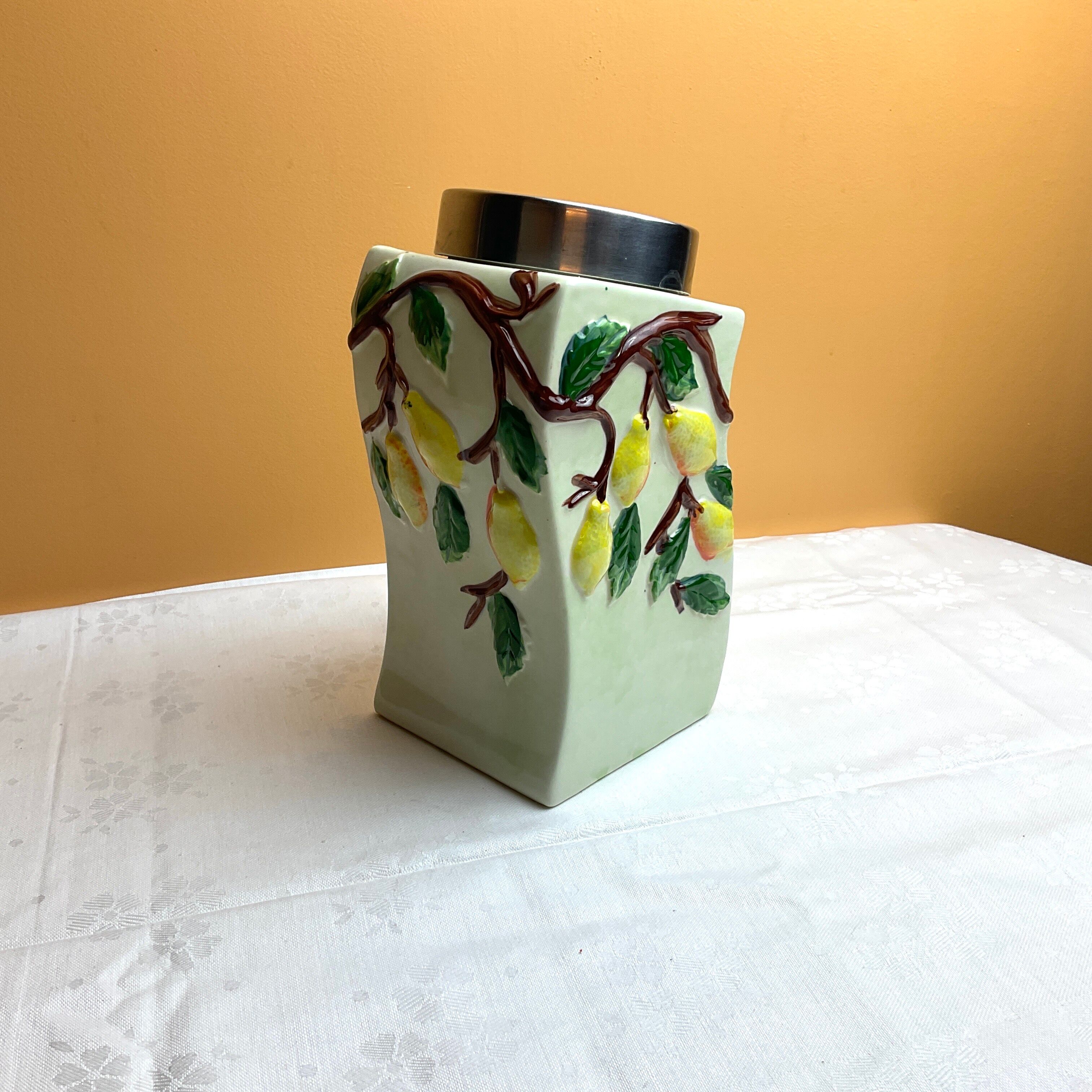 Pot en céramique avec cuillère aimantée