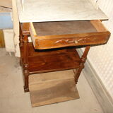Dressing table and mirror in Walnut around 1880