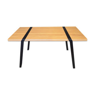 Table en chêne massif et métal PI01